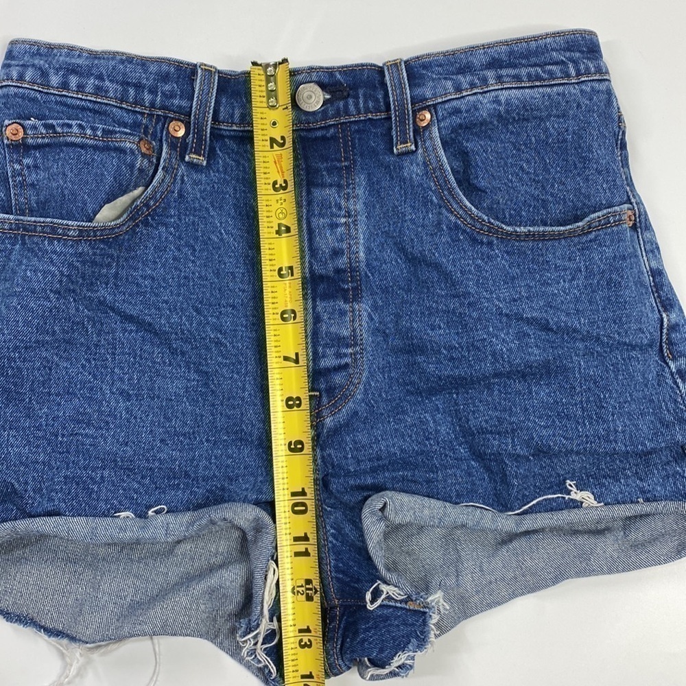 Levi's Premium Ribcage Shorts Button Fly Size 30 (flawed) - Picture 9 of 12